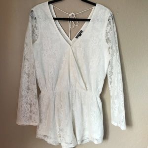 Cream Lace Long-Sleeved Romper